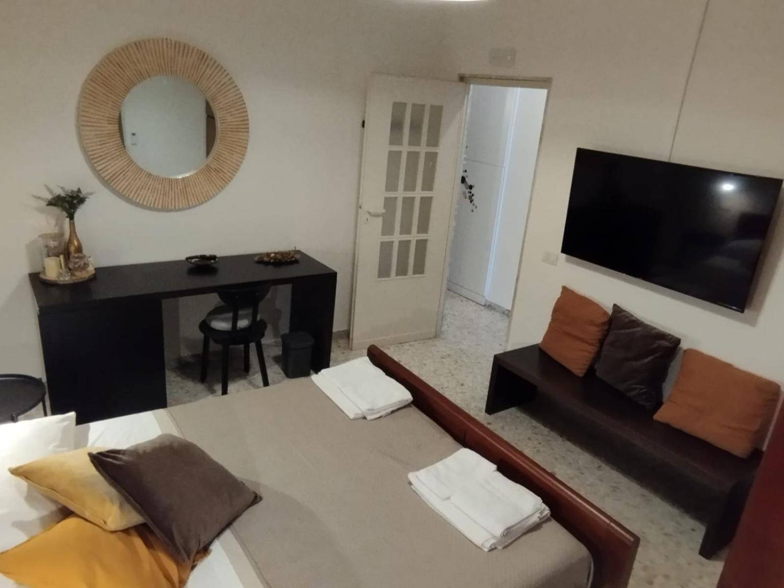 Principe Amedeo 403 Apartment Бари Екстериор снимка